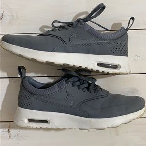 Nike AIR MAX THEA COOL GREY SAIL PEWTER Sz 5.5